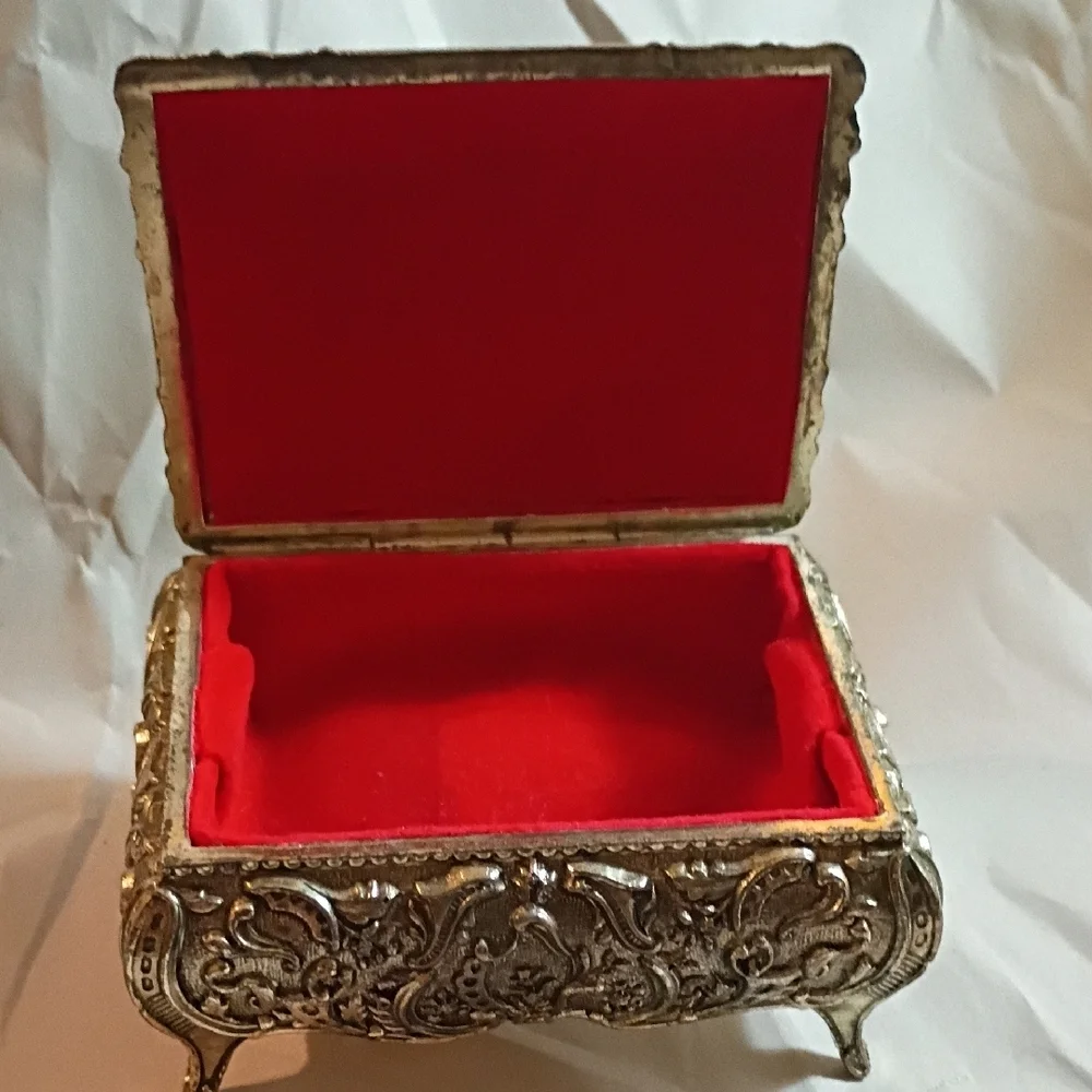 Ornate Silver Jewelry Box